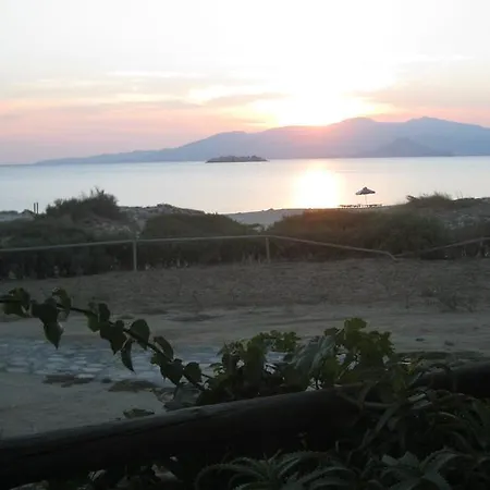 Aronis Naxos Pláka